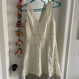 Francesca’s white dress